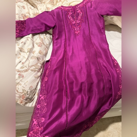 Farah Talib Aziz Rosetta Ruby Kalidaar 3 piece Size Medium - Picture 6 of 8